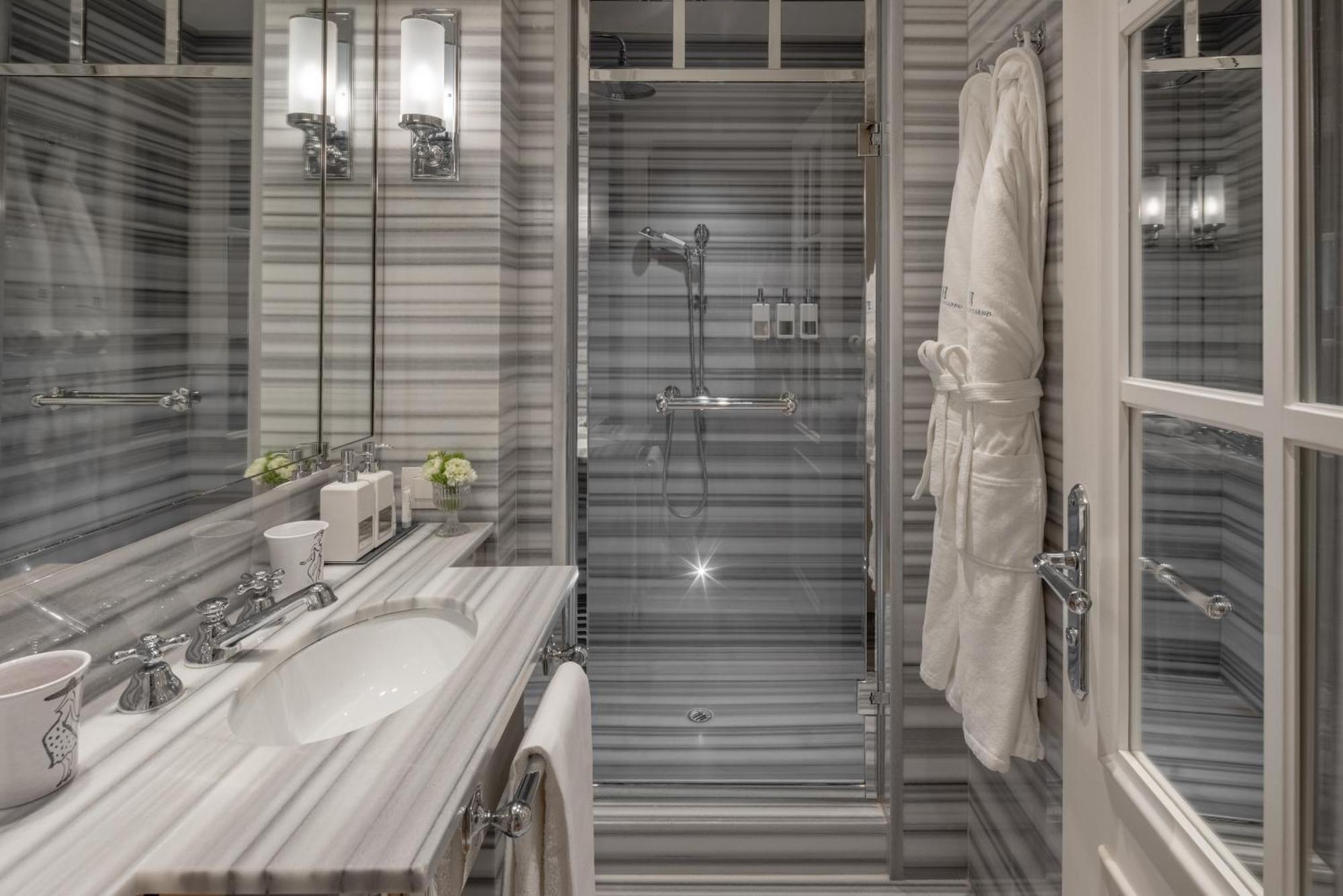 Lungarno Luxury Apartments - By Lungarno Collection Florence Exterior photo